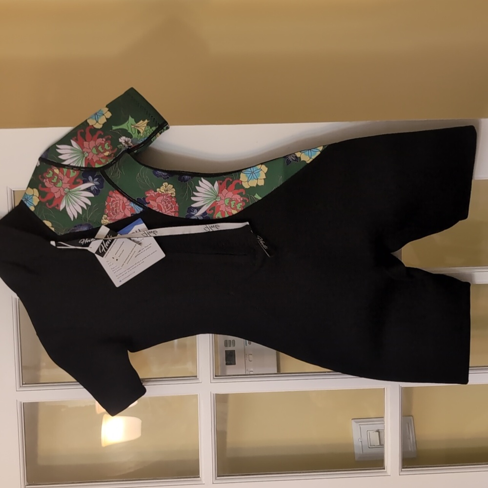 Women's Black and Floral Shorty Wetsuit